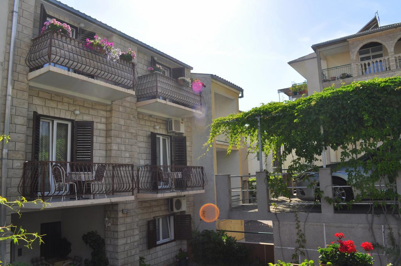 Apartments Ljubica Makarska Exterior photo