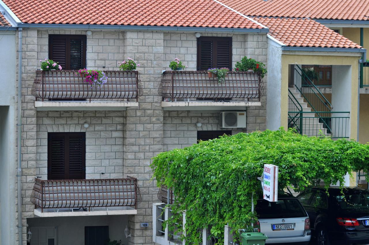 Apartments Ljubica Makarska Exterior photo