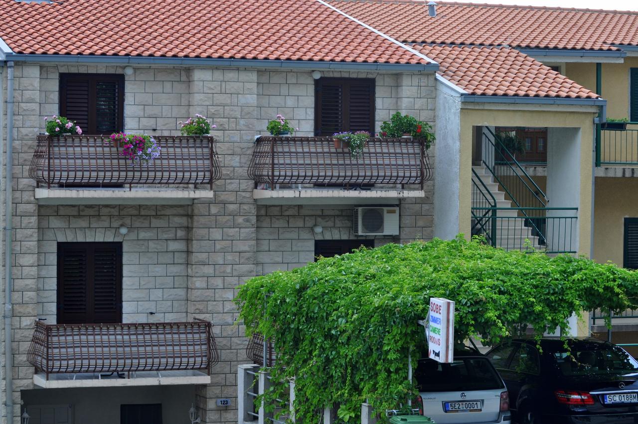 Apartments Ljubica Makarska Exterior photo